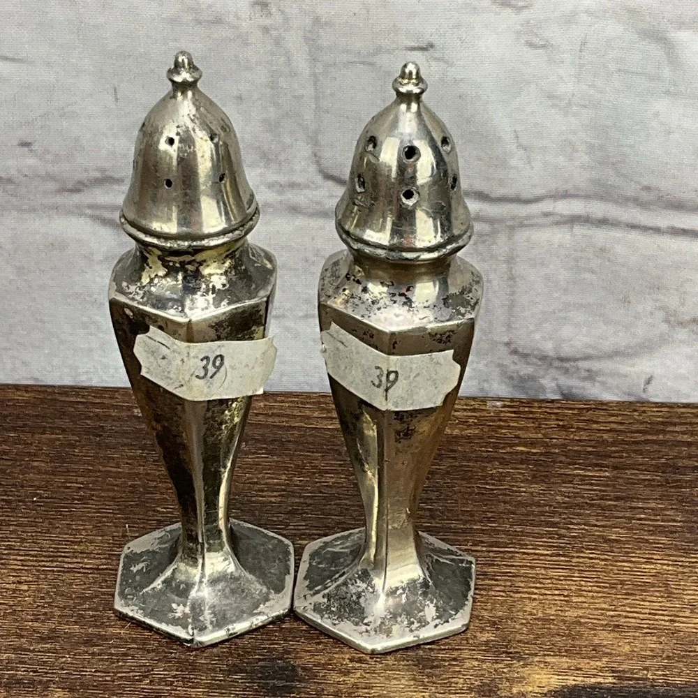 C. S. Co. Vintage Salt & Pepper‎ Shakers 4